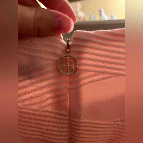 Dress - Picture 3 of 4